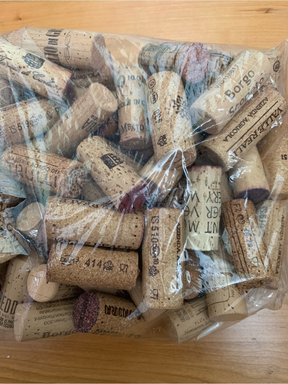 258 Mixed Wine Corks for Crafts - Picture 4 of 5
